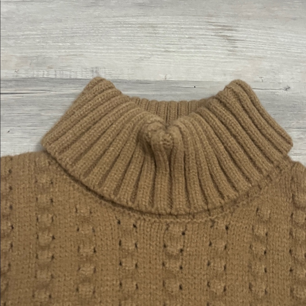 ✨Zara Sweater✨ - Picture 3 of 6